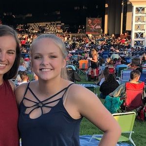 Meet your Posher, Shea